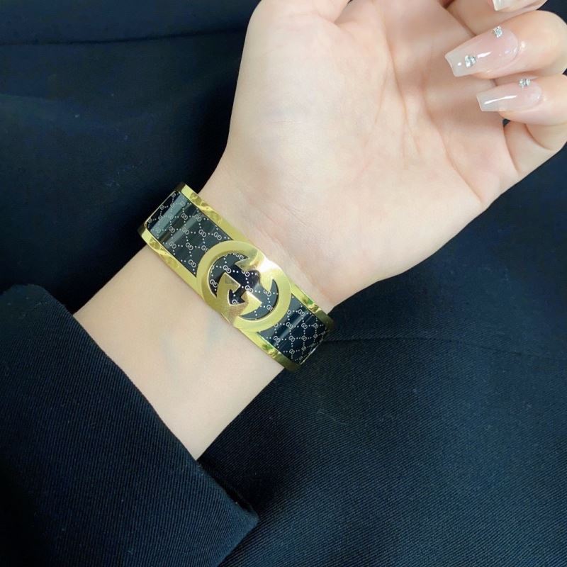Gvc*1 bracelets